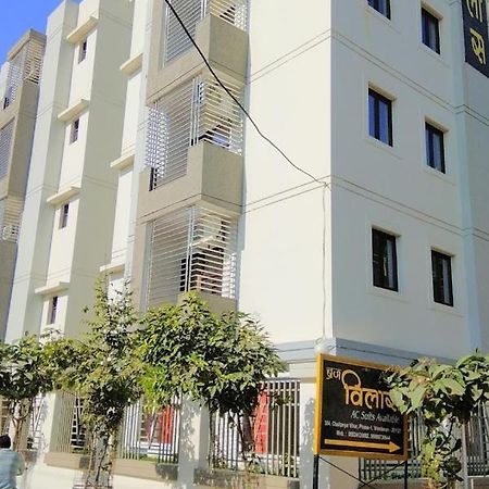 Braj Villas Vrindāvan Dış mekan fotoğraf