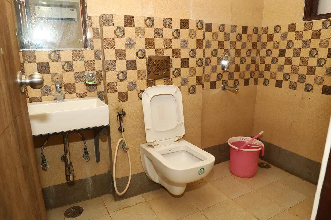 Braj Villas Vrindāvan Dış mekan fotoğraf