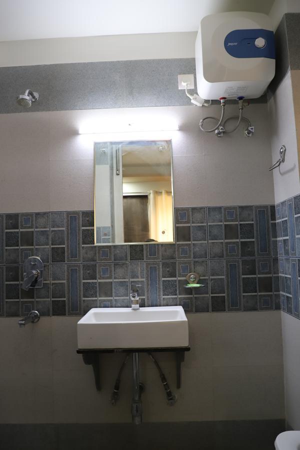 Braj Villas Vrindāvan Dış mekan fotoğraf